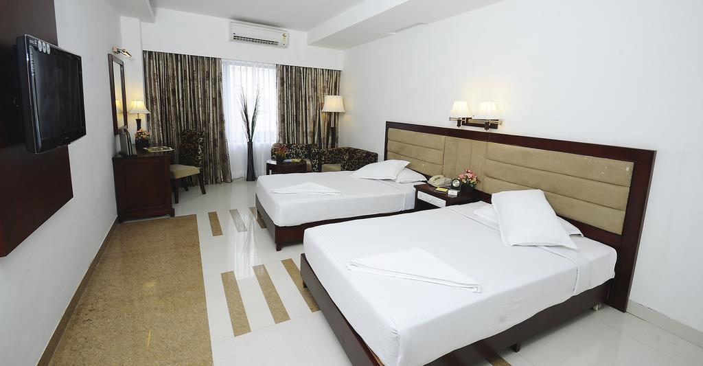 Rr Inn Palayankottai Exterior photo