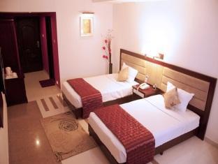 Rr Inn Palayankottai Exterior photo